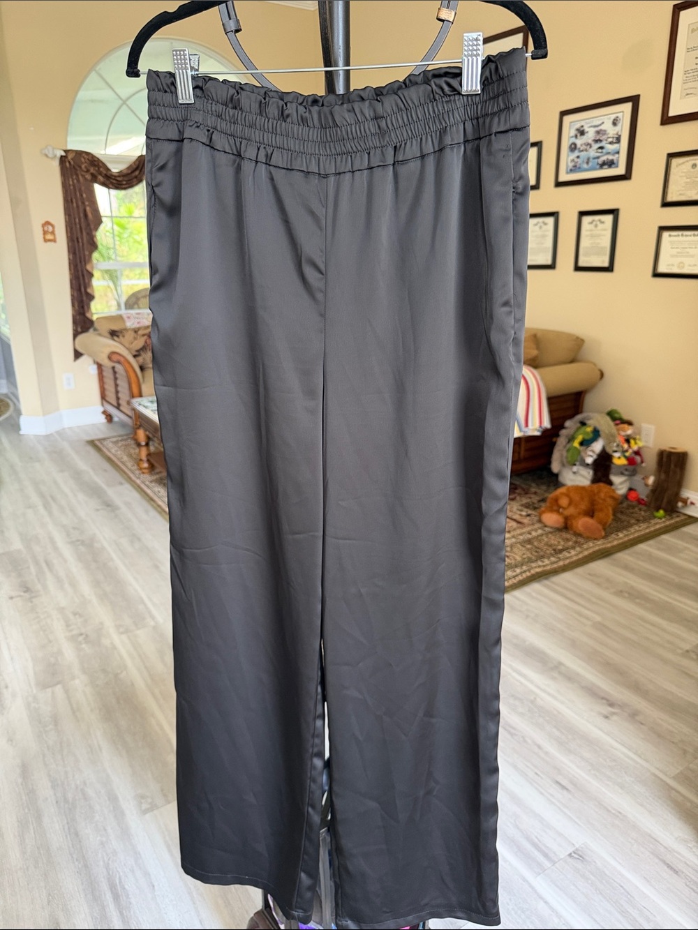 Joie Charcoal Straight-Leg Elastic-Waist Pants